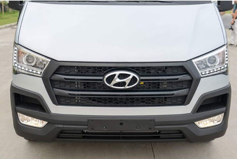 Lưới tản nhiệt hình lục giác đặc trưng của Hyundai