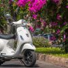 Có nên mua Vespa LX 125 cũ không? Cần lưu ý những điều gì?