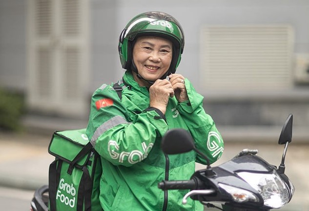 Chạy Grab thu nhập bao nhiêu?